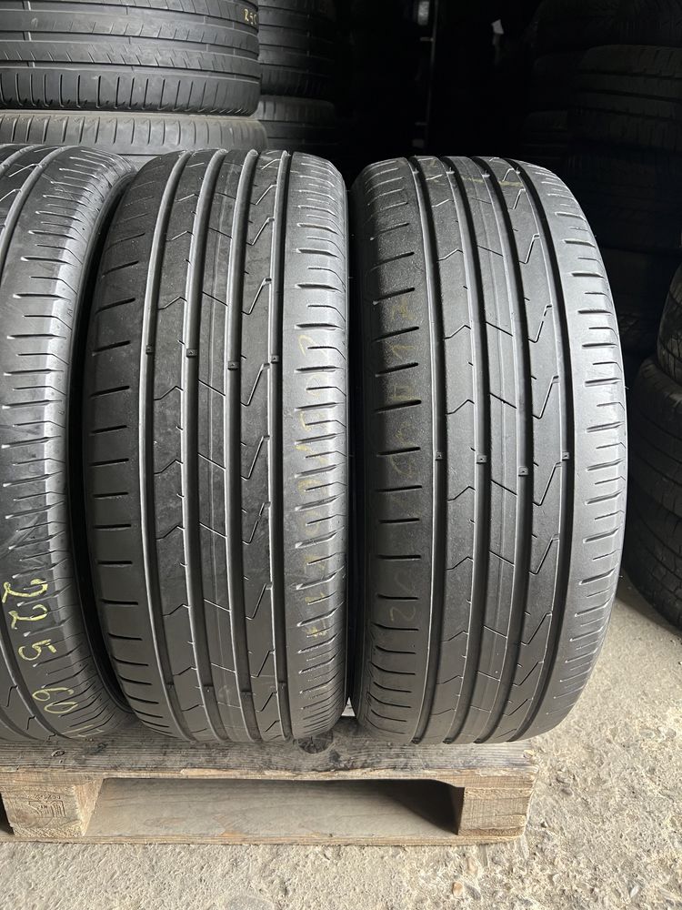 4 anvelope de vara 225/60/17 Hankook!