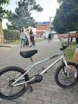 bicicleta bmx pt trick-uri