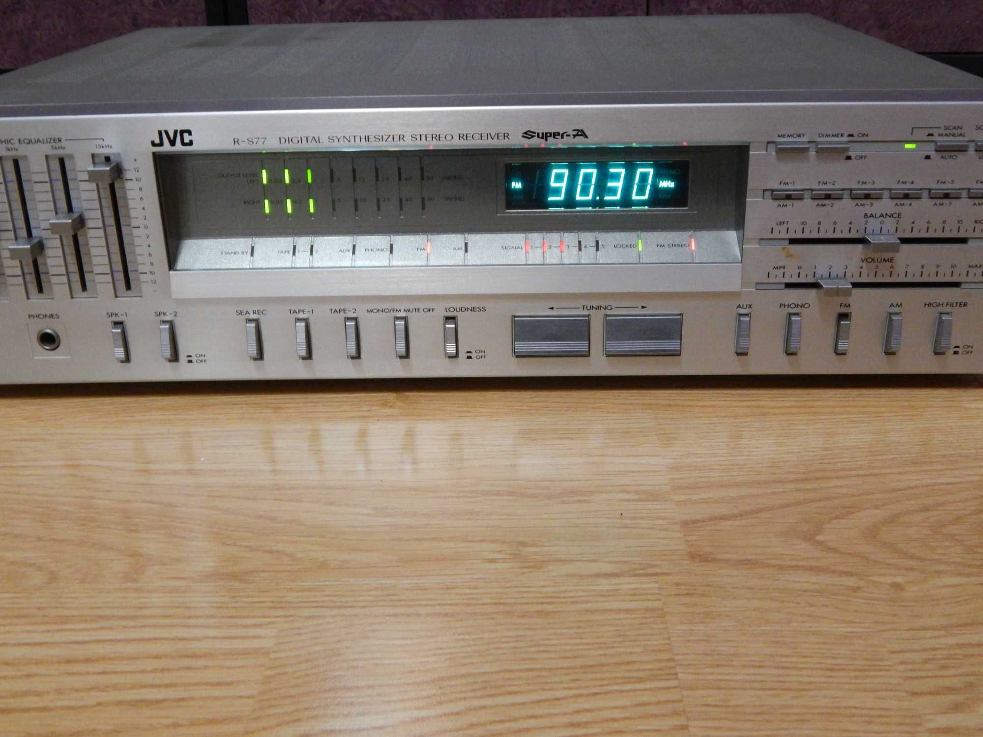 JVC R-S77 amplituner  , vintage ,