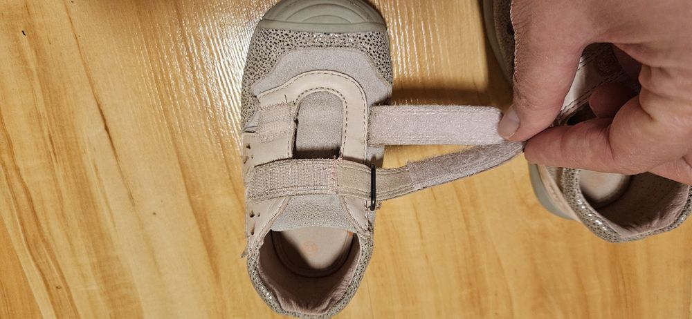 Pantofi fetite biomecanics 23