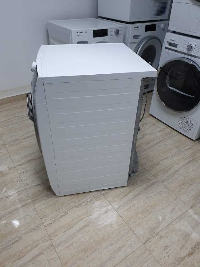 AEG AbsoluteCare 8000 Сушилня с Термопомпа 12м Гаранция