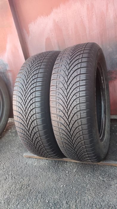 2бр. всесезонни гуми 175/65/14 Debica Navigator
dot21
6.4mm
Добро съст