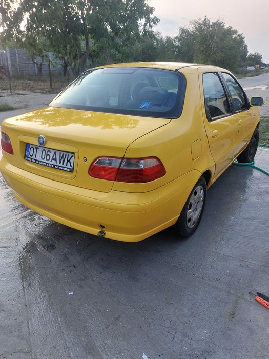 Fiat albea an 2006