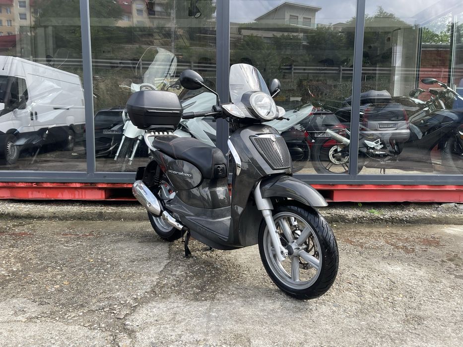 Scuter Aprilia Scarabeo 125 cc