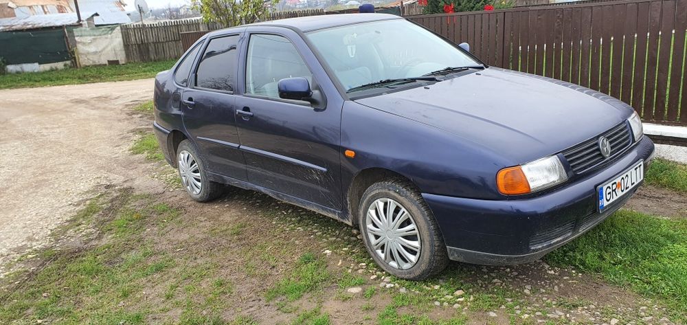 Volkswagen Polo Classic 1.4 benzină