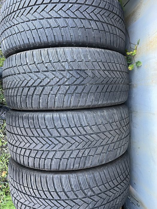 255/40/21 Bridgestone