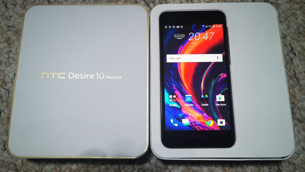 Telefon 4G HTC Desire 10 Lifestyle necodat, impecabil
