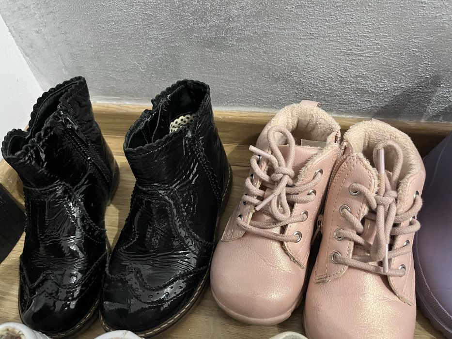 Lot incaltaminte, ghete, pantofi sport, papuci, 12cm , marimea 22/23