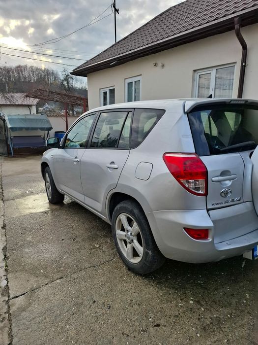 Toyota Rav 4 de vânzare