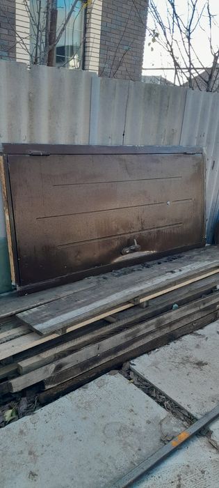 Продам дверь входная