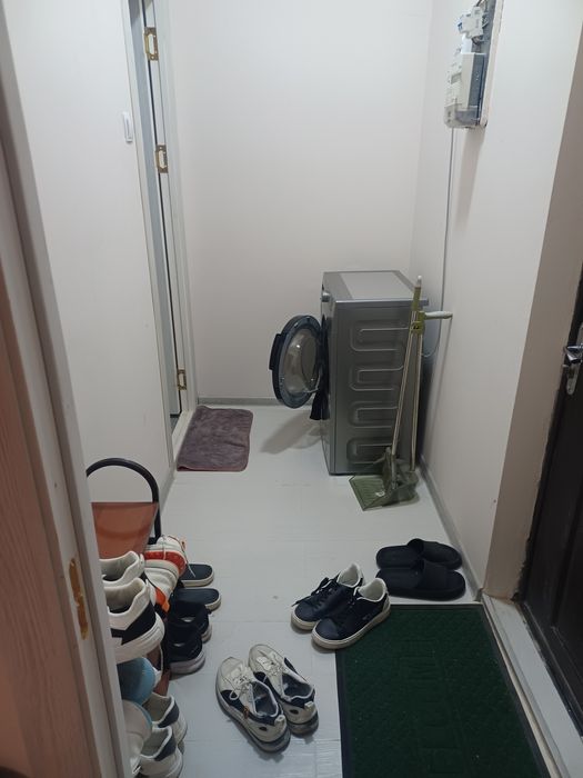 Сдаю 1 ком 1этаж 24 дом базарчик высоковльный