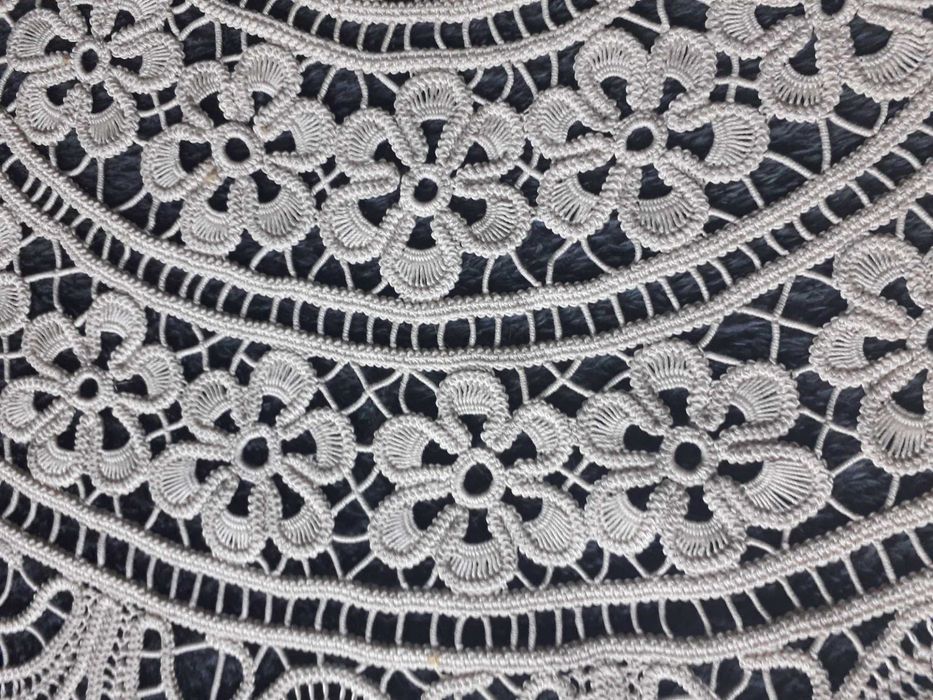 Mileu (lucrat de mână)