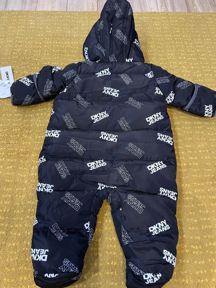 Бебешки космонавт DKNY