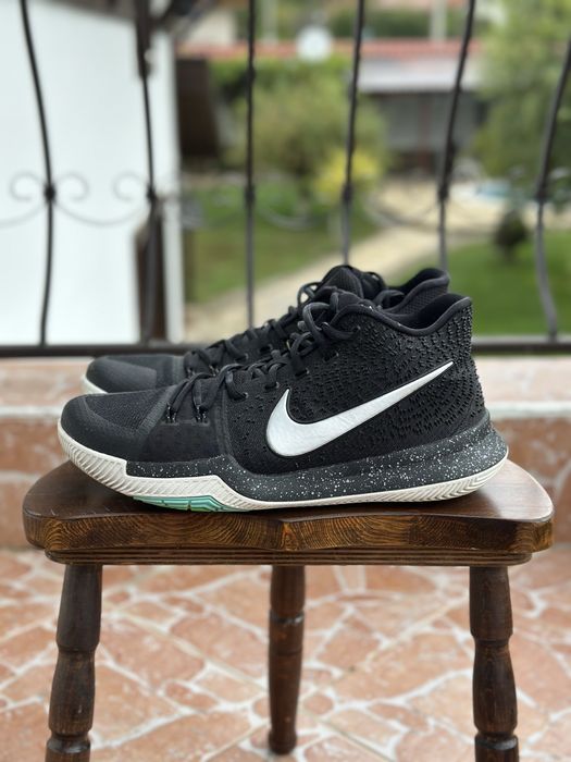 Nike Kyrie 3 black basketball Оригинални! 852395 - 018