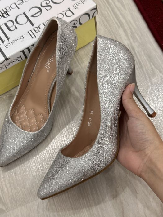 Продап туфли 39р