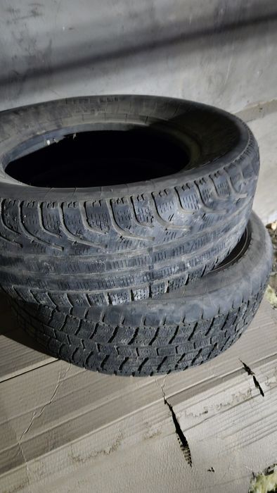 Авто шины,зимние б/у