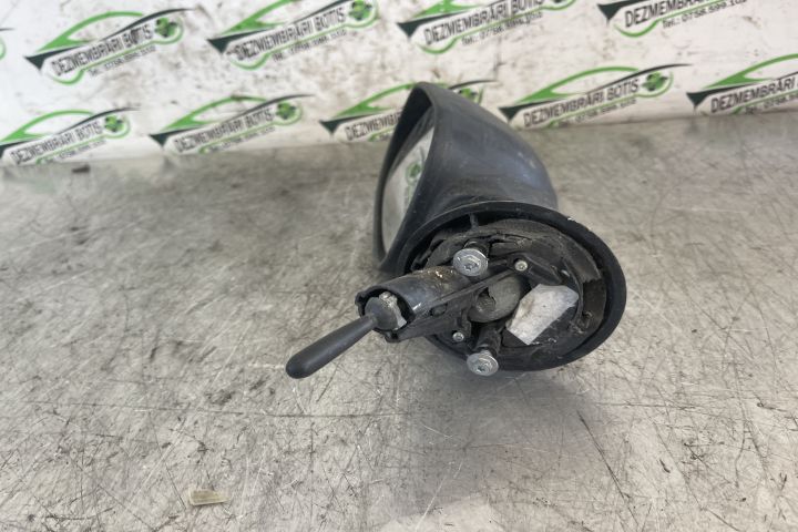 Oglinda stanga manuala E20103017 Dacia Logan prima generatie