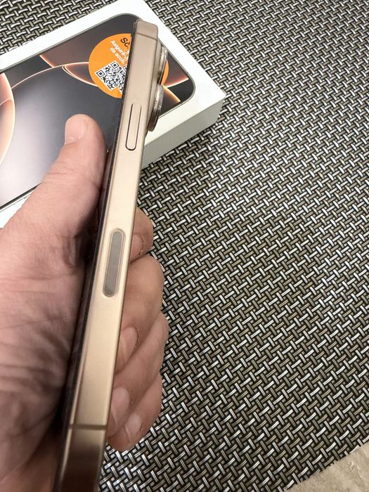 Iphone 16 Pro 256 gb Desert Titanium