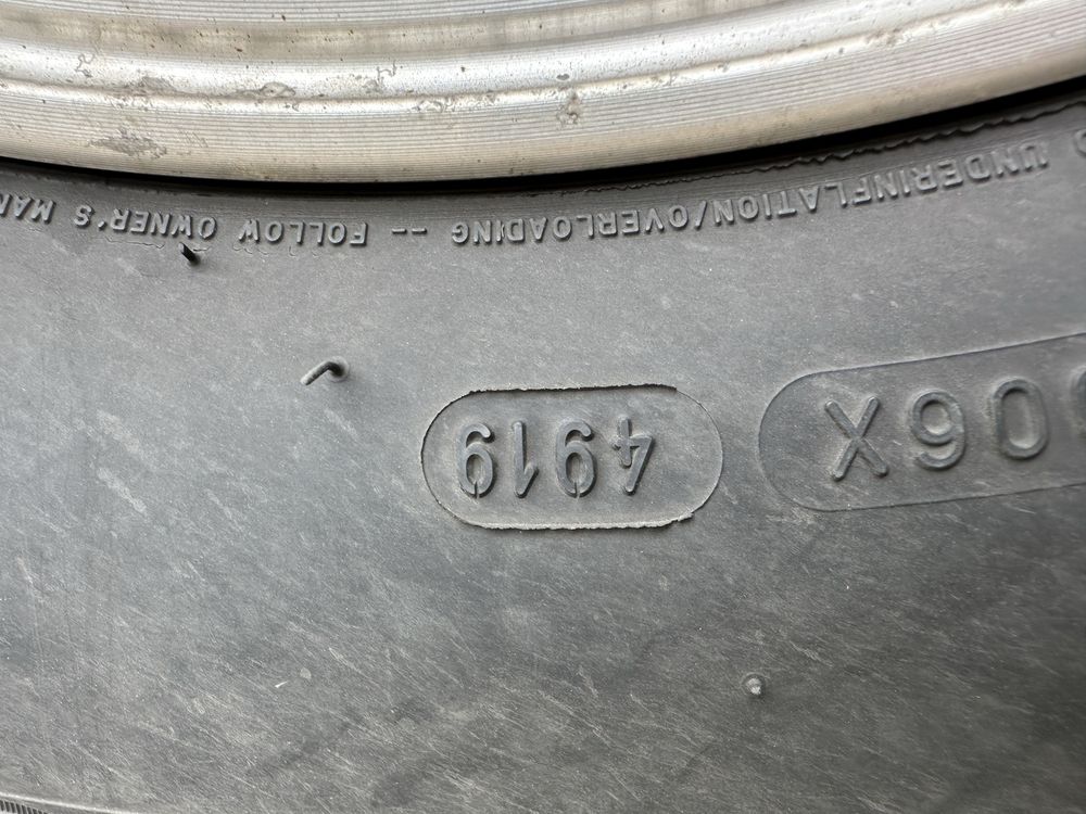 265/65/17 Michelin