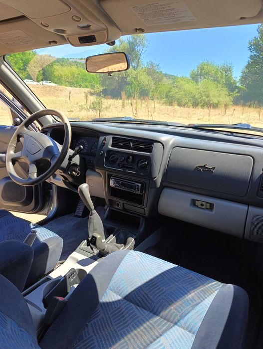 Джип Mitsubishi pajero sport