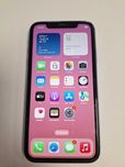 iPhone XR - 64GB - 79%