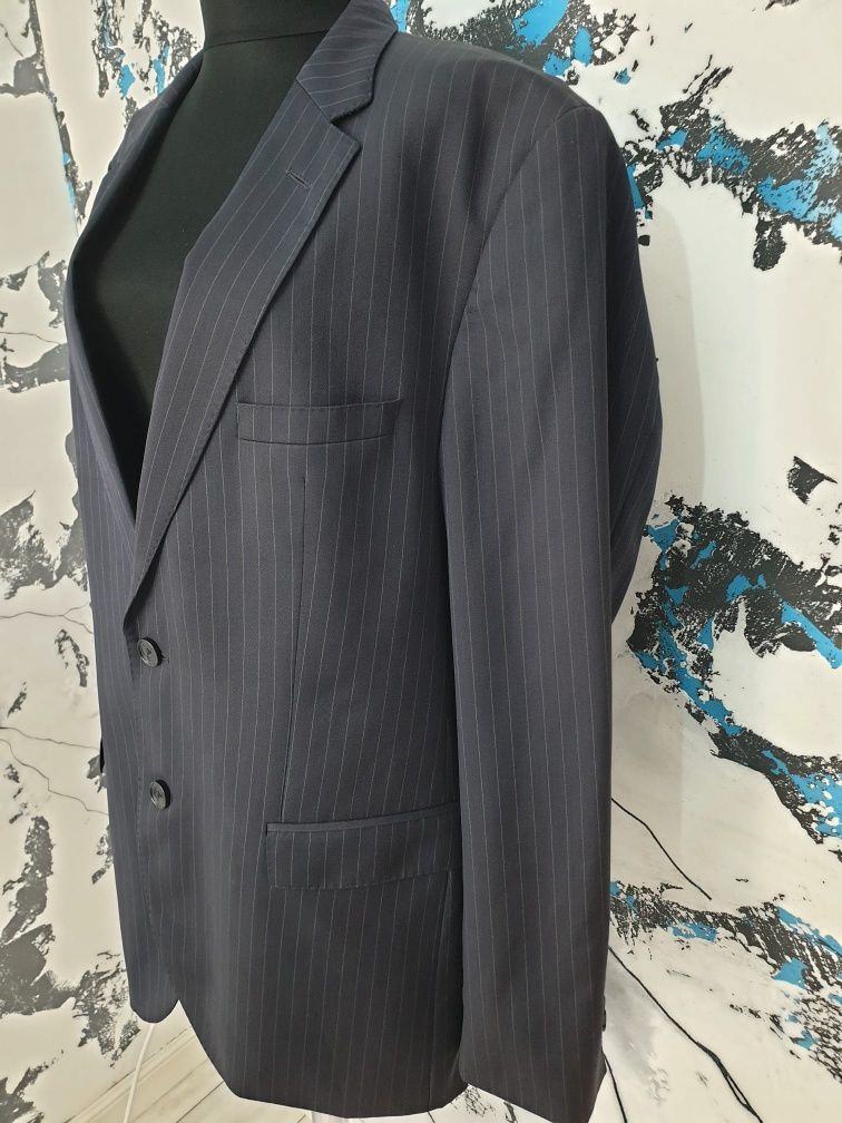 Sacou Hugo Boss,stare foarte buna,54