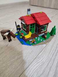 Lego Creator 3 în 1 Lakeside Lodge