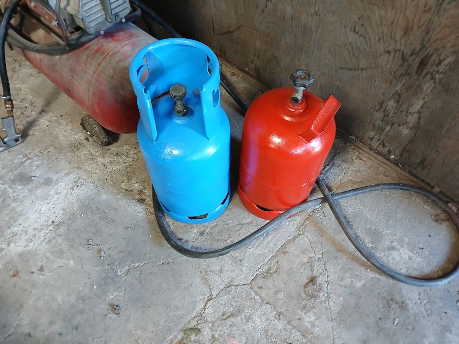 Газови бутилки топливо, туристически котлони, пити,калорифер