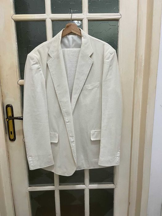 costum alb barbati nr 54 stare impecabila