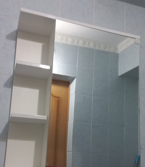 Шкаф для ванной комнаты продам