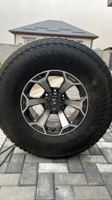 Зимняя резина с дисками 285/75/R16