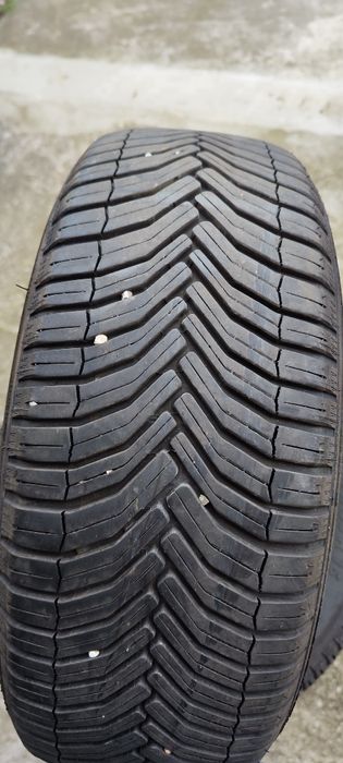 Vând 4 cauciucuri Michelin 205 55 R16