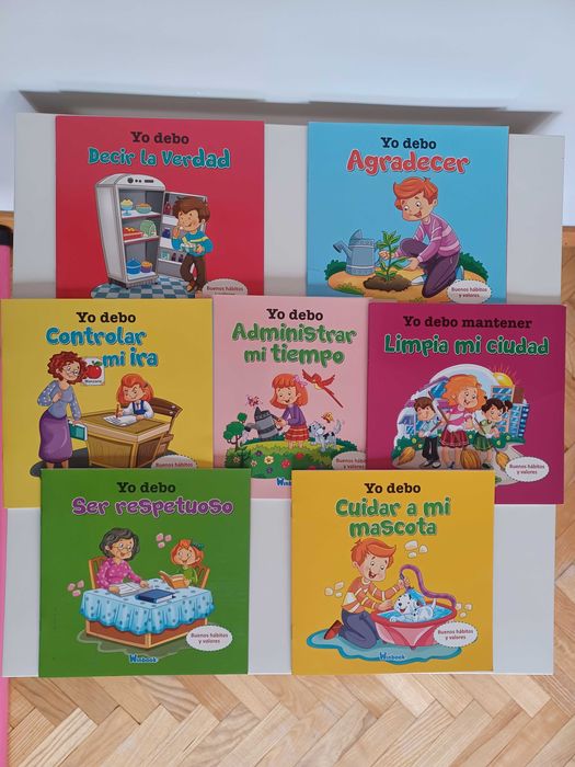 Продавам книги на испански.