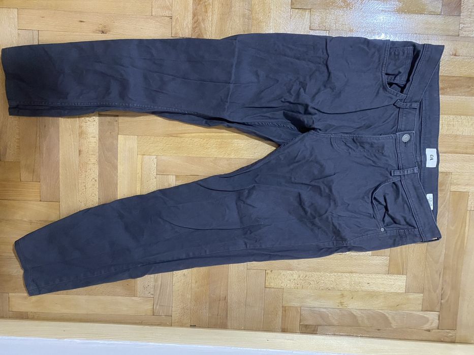 Pantaloni C&A intr o stare foarte buna