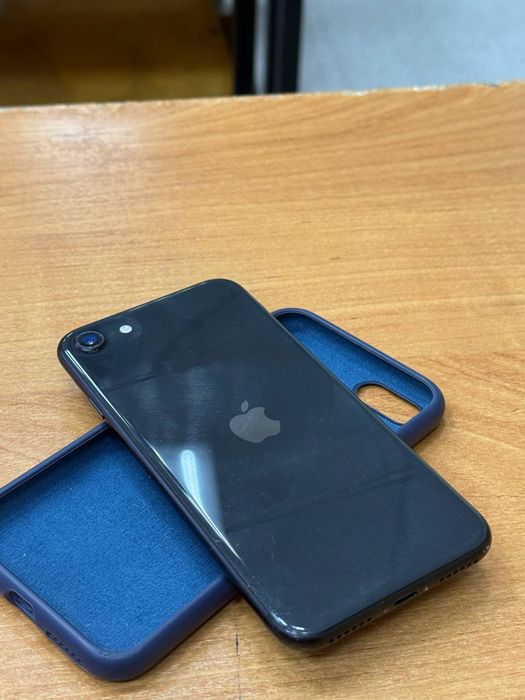 обменяю iphone se2020