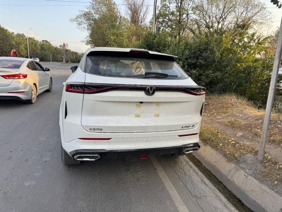 Changan UNI Z 2025 turbo