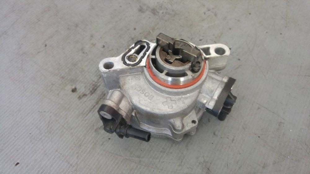 pompa vacuum 1.4 hdi 8h01 peugeot 206 207 208 2008 citroen c3 ford fiesta 6 9804021880