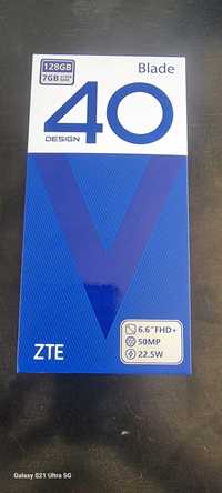 Telefon ZTE V40 Blade design