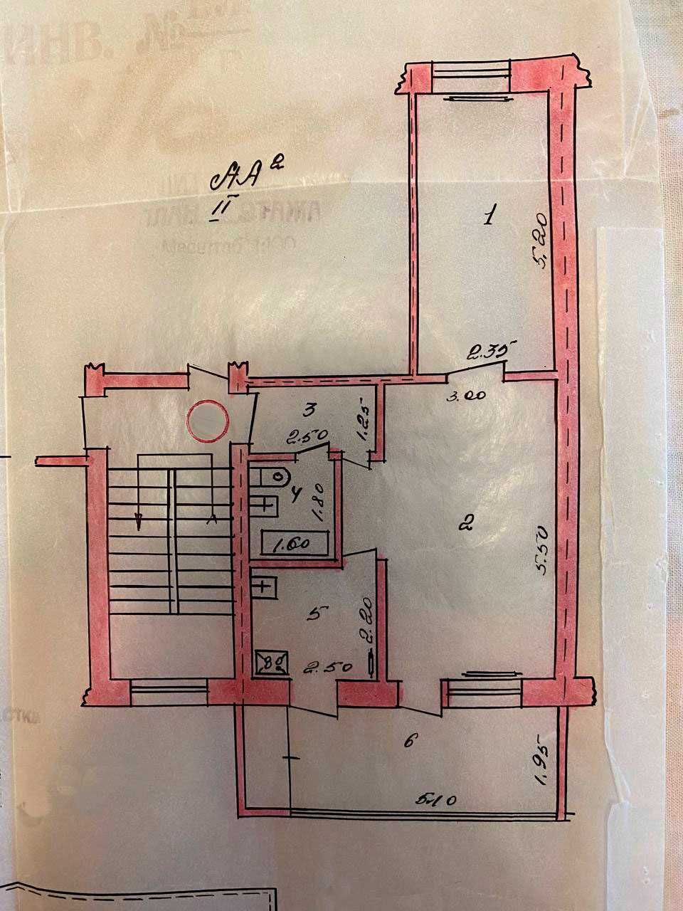 м.Космонавтов Интерпол МВД 2-комнатная 2/3 54 м² кирпич 2х5 м чистая