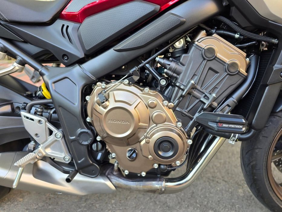 Honda CB650R 2023