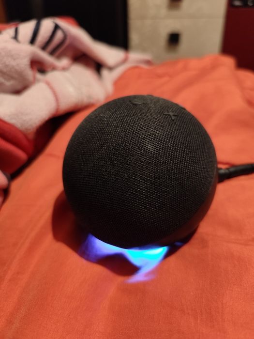 boxa inteligenta amazon alexa