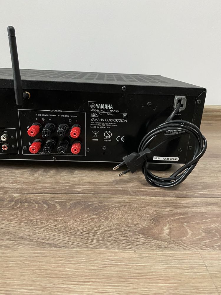 YAMAHA R-N303D - КАЧЕСТВЕН! -Bluetooth, USB, Радио и мрежов ресивър