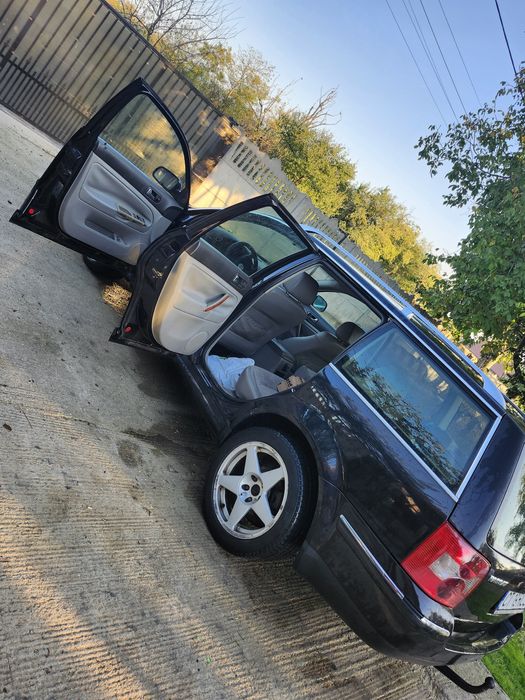 Mașină dezmembrări (passat volkswagen b5 )