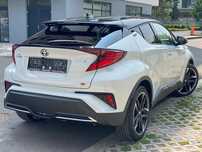 Toyota C-HR 1.8 Hybrid GR-SPORT