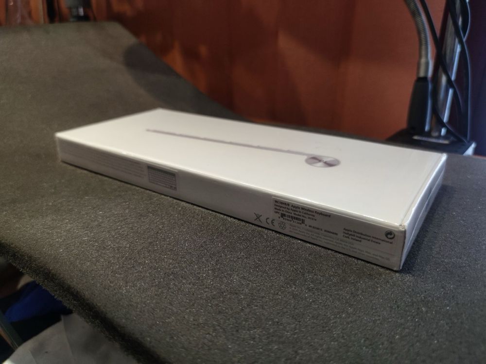 Apple Wireless Keyboard нова