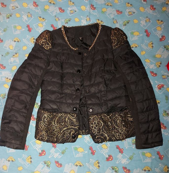 Продам куртку р-р 42-44