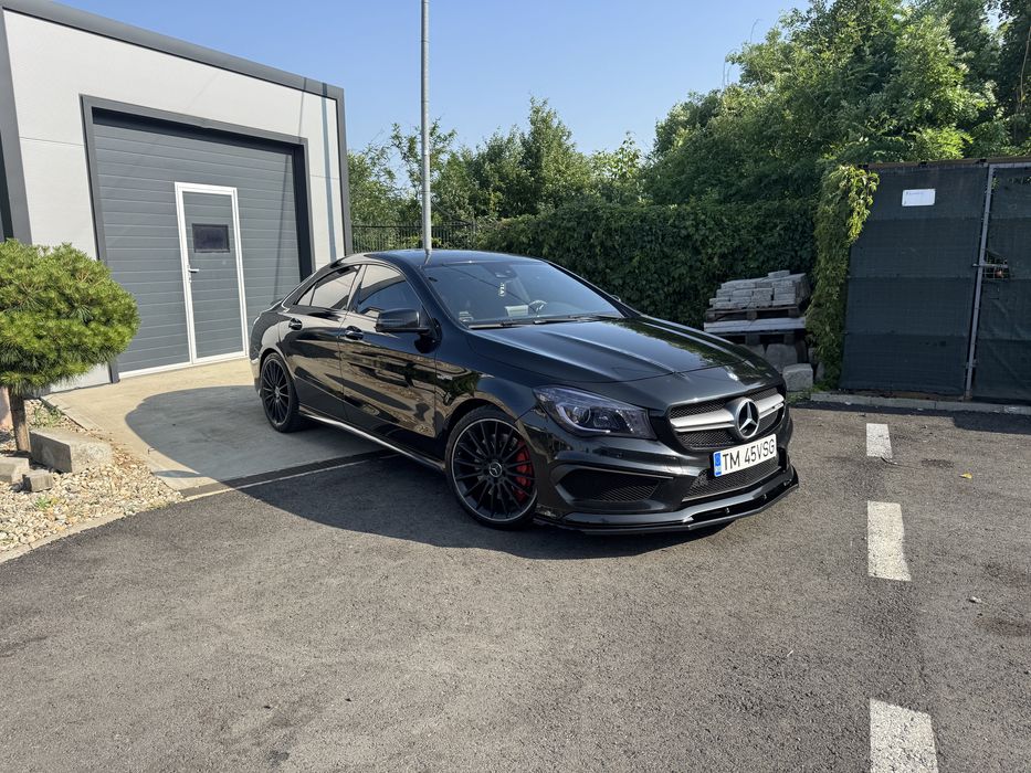 Mercedes CLA 45 AMG