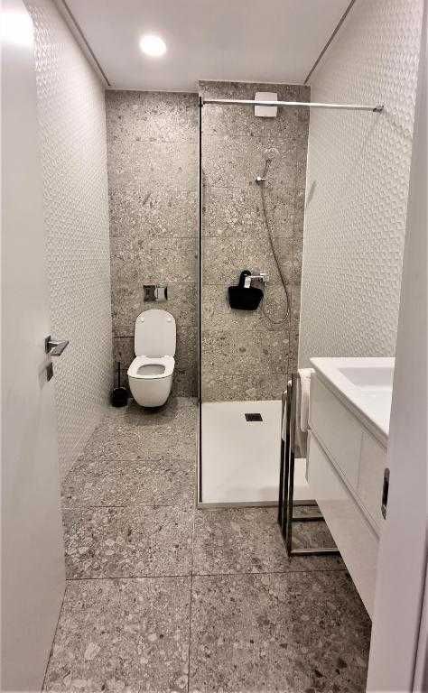 Doua studiouri, zona cluburilor Mamaia Nord, investitie sigura!79.500E