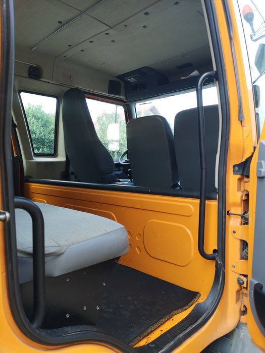 Basculanta Renault Midllum 220