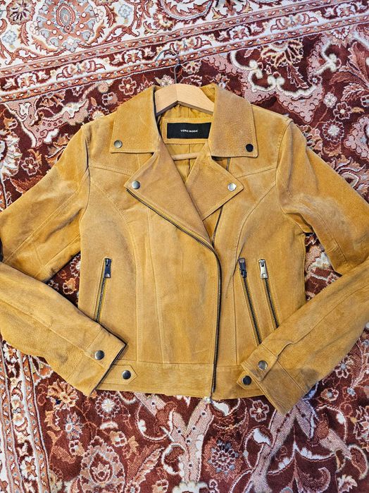 Велурено яке Vero moda - ново, с етикета, размер М